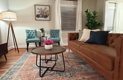 Forest Hills Apartment | Cozy 2 BR Close to Masters & Downtown!