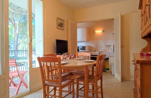 Argeles Plage Apartment | Cozy 2-Room Apartment with Balcony, 4 Sleeps, 50m from Beach – Argelès-sur-Mer