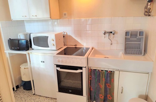Argeles Plage Apartment | Cozy 2-Room Apartment with Balcony, 4 Sleeps, 50m from Beach – Argelès-sur-Mer