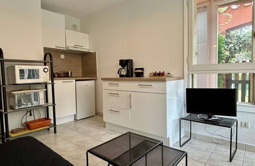 Argeles Plage Apartment | Cozy 2-Room Apartment Near Beach with Terrace, Pool & Parking