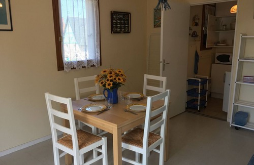 Cabourg Apartment | Cozy 2-Room Apartment Near Beach & Town Center - Quiet, Green Setting with Private Parking!