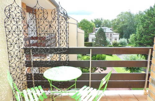 Cabourg Apartment | Cozy 2-Room Apartment Near Racetrack, Balcony, South Exposure, Parking