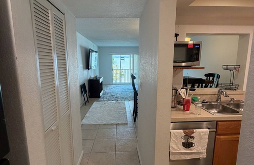 Central Corals Condo | Cozy 2BD & 2BR Coastal Condo