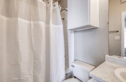 Milwood Apartment | Cozy 2BD Apt Austin Texas