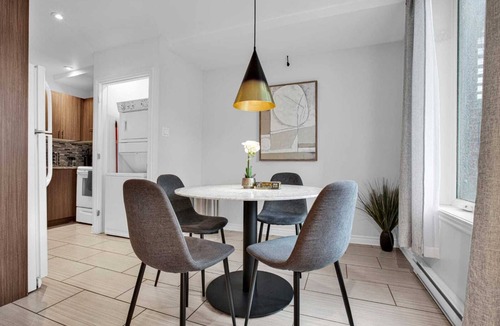 Verdun Apartment | Cozy 2BDR Apartment in Verdun