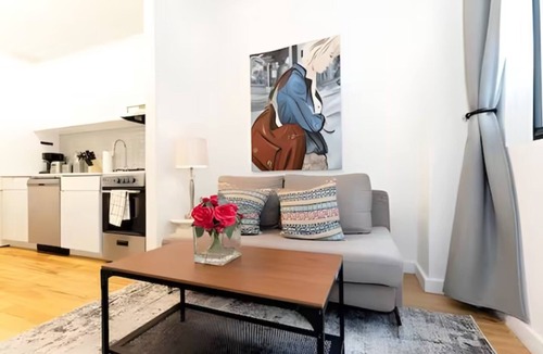 Hamilton Heights House | Cozy 2BR -20 Min to Times Square