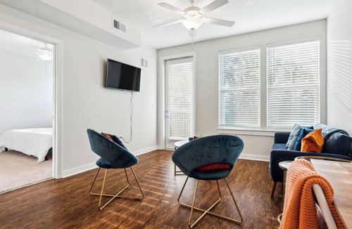 Moseley Apartment | Cozy 2BR/2BA Apartment near Military Bases