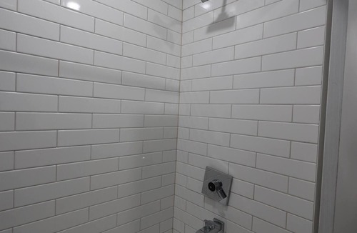 East Parkside Apartment | Cozy 2BR/2BA in East Parkside with queen beds, full kitchen, smart TV—minutes from Zoo, museums, and Center City