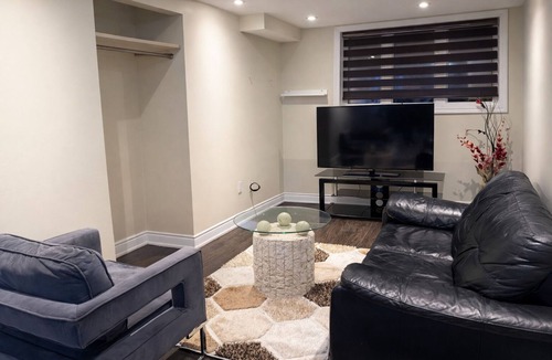 Brampton House | Cozy 2BR Basement | Private Entry + Parking