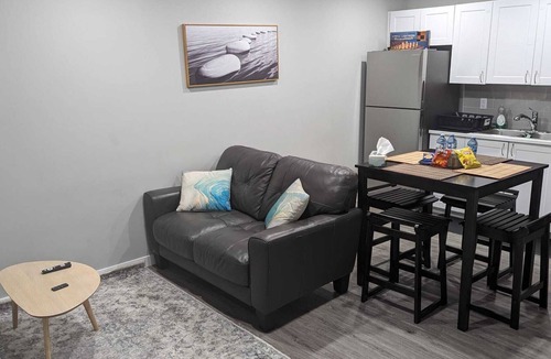 Regina Apartment | Cozy 2BR basement suite near the airport & highway—for every stay!