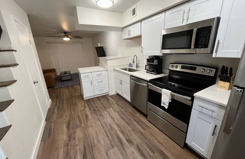 Capital View Apartment | Cozy 2BR Furnished Unit walk to VA Hospital