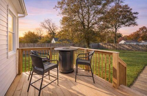 Clifton Heights House | Cozy 2BR Home Near Downtown w Backyard & Parking