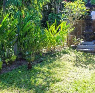Blahbatuh House | Cozy 2BR House Near Pering Beach Gianyar Bali