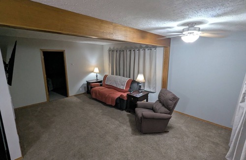Kearney House | Cozy 2BR Main-Level Home Near Hospitals & UNK
