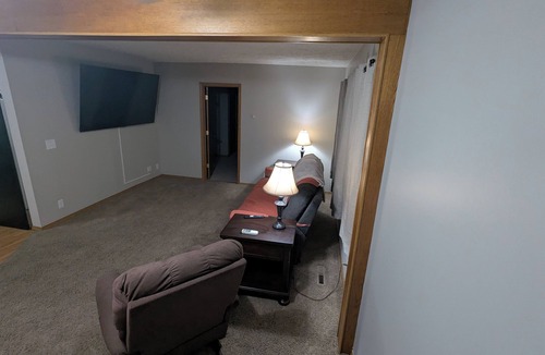 Kearney House | Cozy 2BR Main-Level Home Near Hospitals & UNK