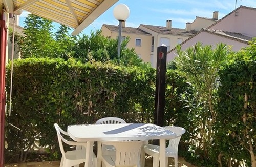 Argeles Plage Villa | Cozy 2BR + Mezzanine with A/C, Private Parking, and Terrace, 400m from Beach