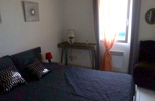 Torreilles Villa | Cozy 2BR Villa for 6 with AC, Near Beach - Torreilles