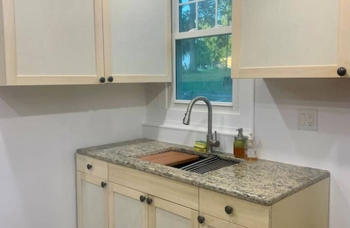 Fairland Apartment | Cozy 2BR1BA apt in SilverSpeing