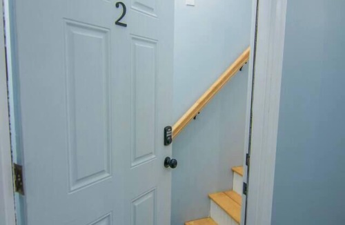 Lewiston Apartment | Cozy 2nd & 3rd Floor Retreat