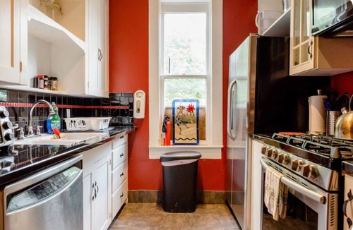 Fairmount House | Cozy 3/2 Fort Worth Historic Home- off Magnolia Ave. Pet Friendly. Near Downtown