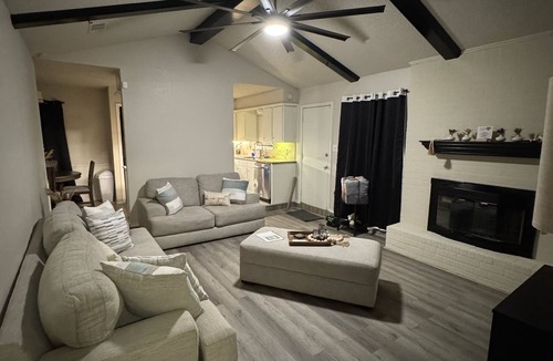 Lubbock House | Cozy 3-Bed, 2-Bath Home in South Lubbock with Modern Upgrades & Cozy Living Room