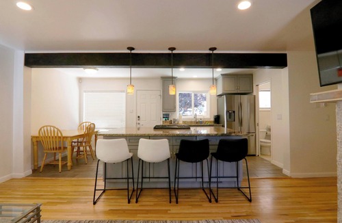 Cottonwood Heights House | Cozy 3 bedroom. Sleeps up to 10. Child friendly and close to canyons.