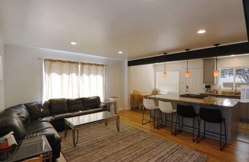 Cottonwood Heights House | Cozy 3 bedroom. Sleeps up to 10. Child friendly and close to canyons.
