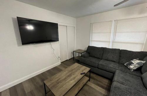 Lawton House | Cozy 3-Bedroom, 1-Bath Home Close to Fort Sill