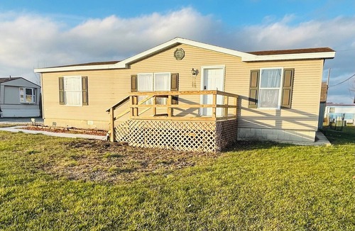 Bryan House | Cozy 3 Bedroom/2 Bath