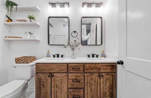 University House | Cozy 3 bedroom, close to Baylor & Magnolia