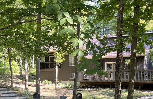 Lafontaine Cottage | Cozy 3 bedroom Cottage for rent in Tiny