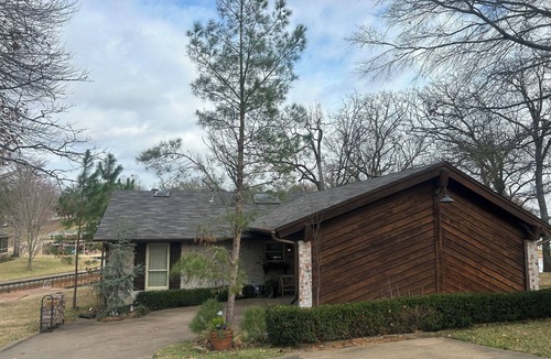 Tool Cottage | Cozy 3-bedroom cottage in lovely Tool on Cedar Creek Lake