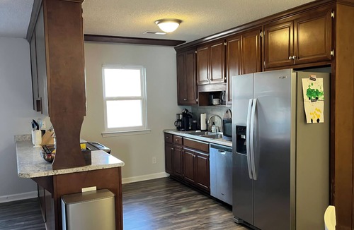 Westminster House | Cozy 3-bedroom house in Foxwood Hills near Lake Hartwell