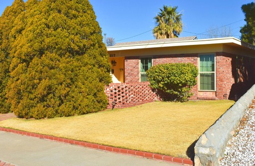 El Paso House | Cozy 3-Bedroom House in West El Paso near UTEP Quiet Neighborhood