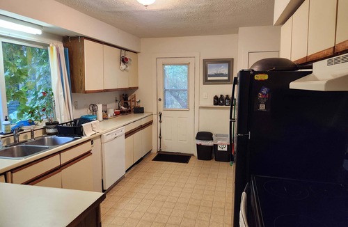 Ithaca House | Cozy 3 Bedroom House in Downtown Ithaca