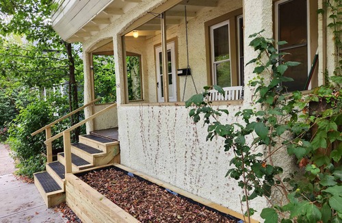 Ithaca House | Cozy 3 Bedroom House in Downtown Ithaca