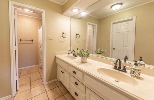 Lubbock House | Cozy 3-bedroom house in charming Lubbock with AC