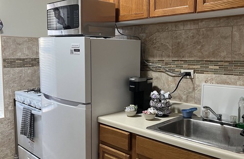 Flatbush Apartment | Cozy 3 bedroom house