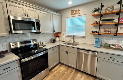 Greenville House | Cozy 3-bedroom house in Greenville nGreat location!Close to everything !NEW!