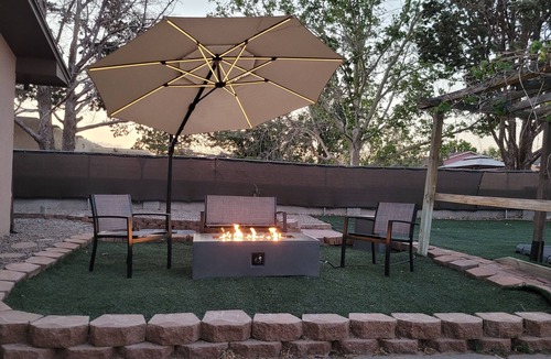 Rio Rancho House | Cozy 3 Bedroom house with Pool Spa and Game Room