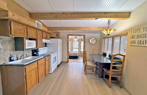 Silver Creek Village House | Cozy 3 Bedroom Lodge w/Firepit | Lake Buchanan