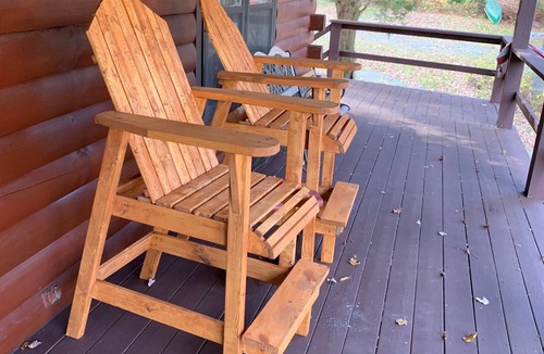 Town of Masonville House | Cozy 3 bedroom log cabin in a scenic country setting. Very private