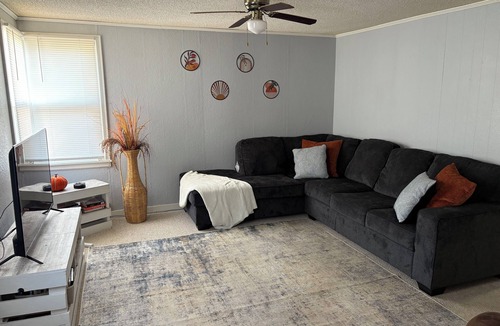 Waverly House | Cozy 3-bedroom residential home