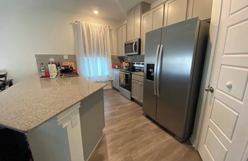 Converse House | Cozy 3-bedroom retreat perfect for families and professionals