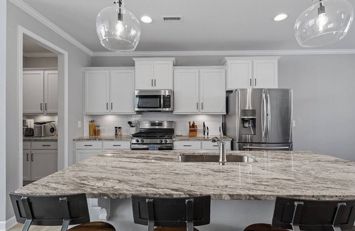 Wake Forest House | Cozy 3-bedroom townhome in terrific Wake Forest with AC, WiFi