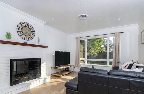 Southwestern Sacramento House | Cozy 3 bedrooms house