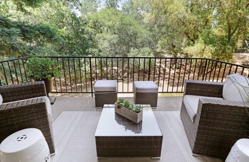 Napa Condo | Cozy 3 Beds/2 Bath Condo - Silverado