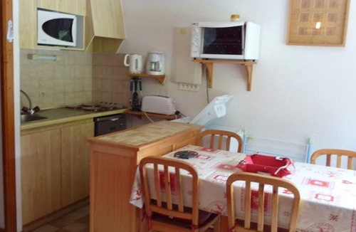 Saint-Jean-dʼAulps Apartment | Cozy 3-room at trail start, 4 pers