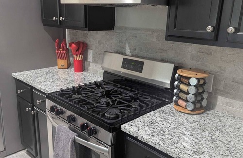 Central Southwest House | Cozy 3BR-2BA Near Downtown/NRG Med Center + WiFi