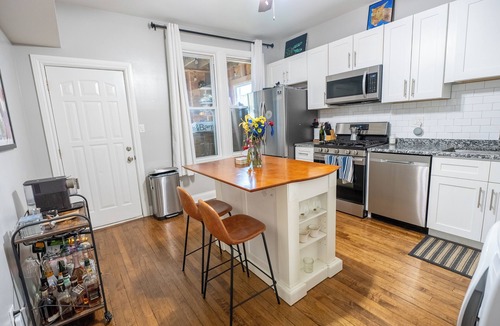 Avondale Apartment | Cozy 3BR Apt w/Park Views, Backyard, & BBQ!